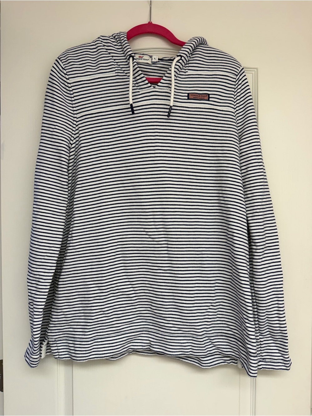 EUC Vineyard Vines Navy & White Striped Hooded Shirt XL